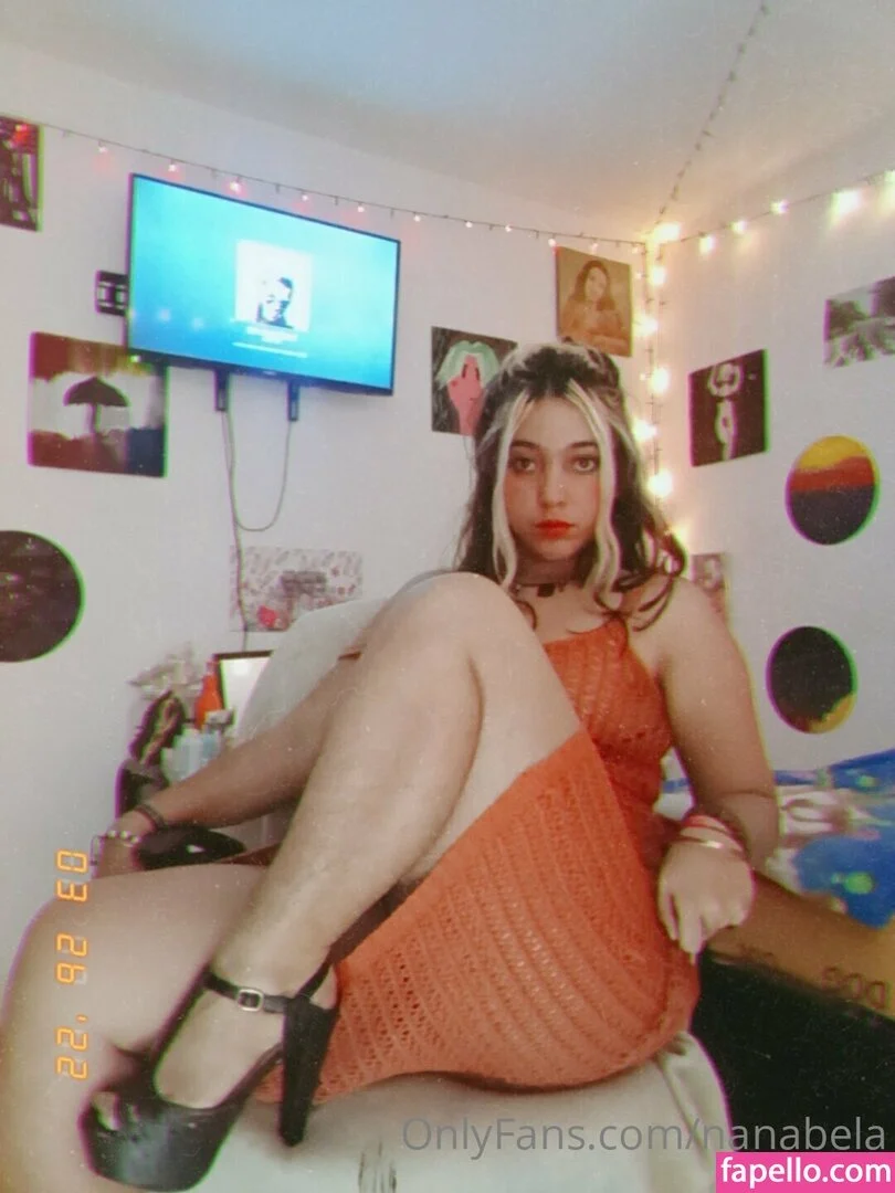Nana Bela Sexy image 4