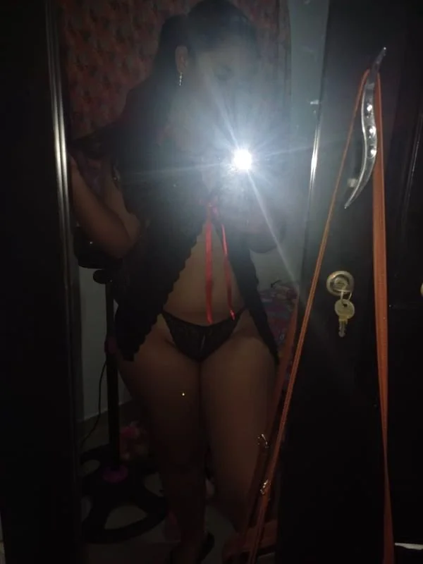Milf image 4