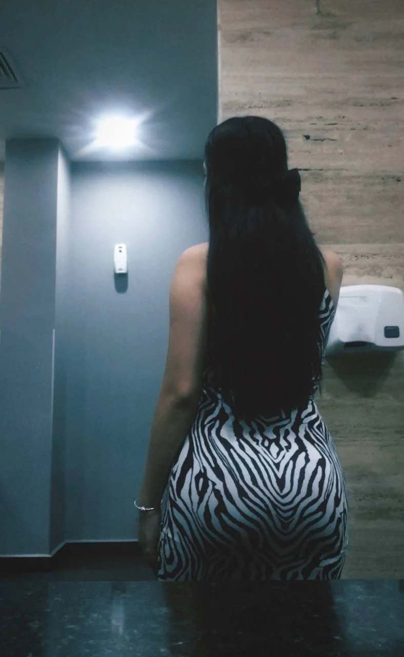 Guapa nalgona image 2