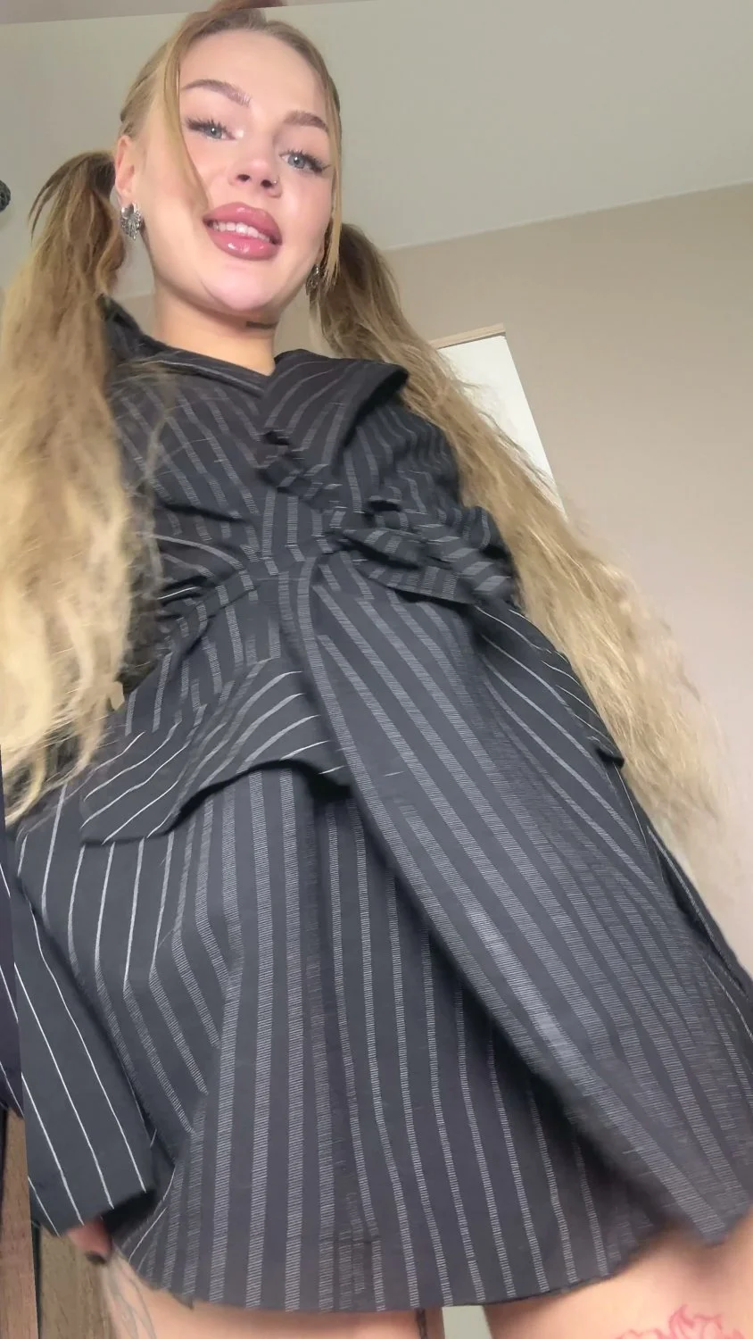 🔞 big tits curvy deepthroat tight wet pussy nude 🍑😈 My OF image 5