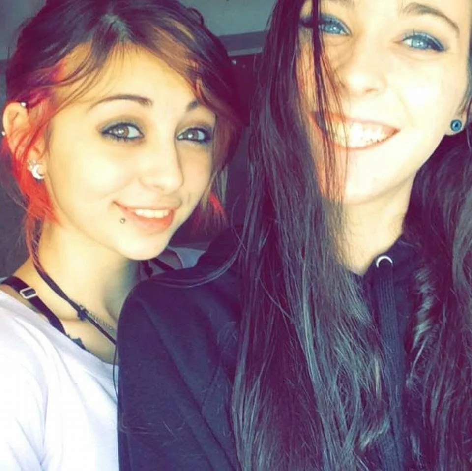 Hot Sisters image 3