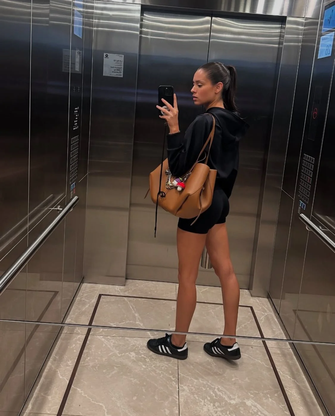 Daniela Melchior Fap Collection image 20