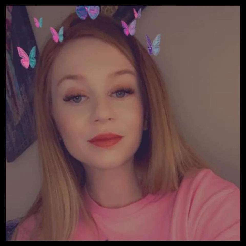 Disclosure #448: Pregnant redhead image 4