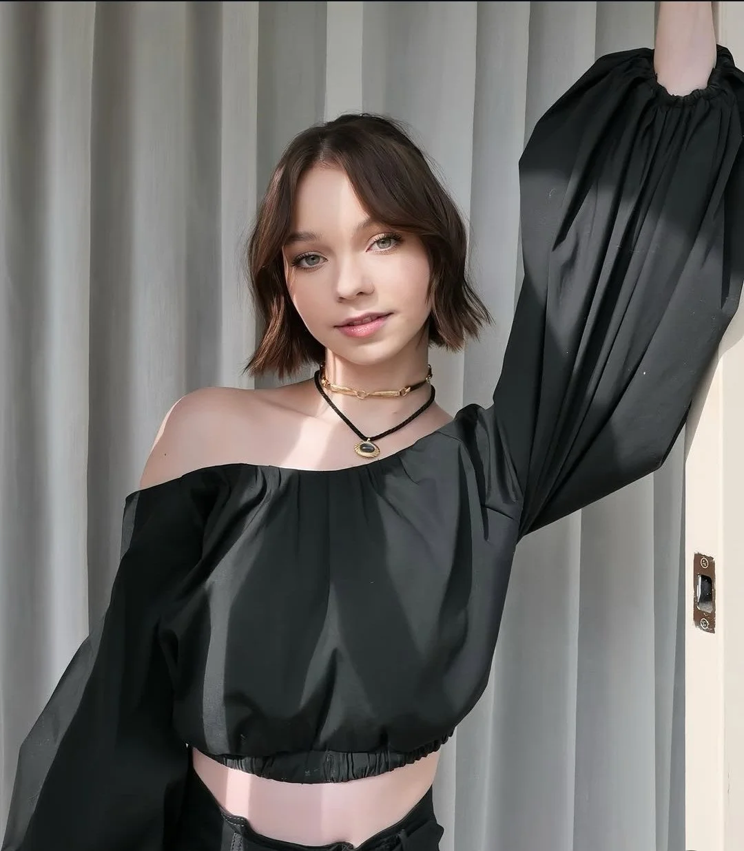 Emma Myers image 2