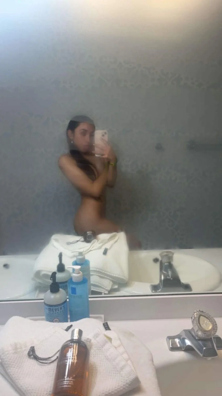 Latina teen Lola loves bwc image 3