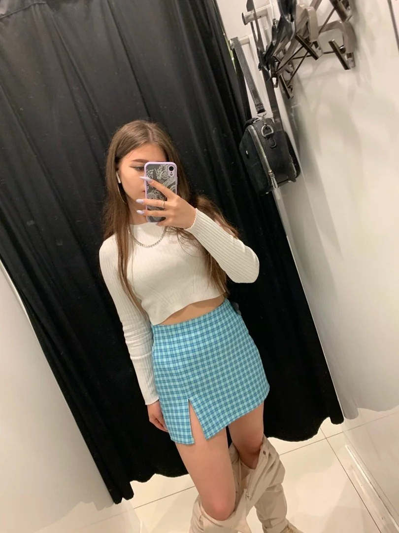 Bubbly Petite Slut image 13