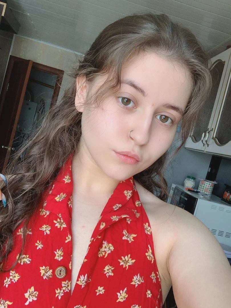Bubbly Petite Slut image 21