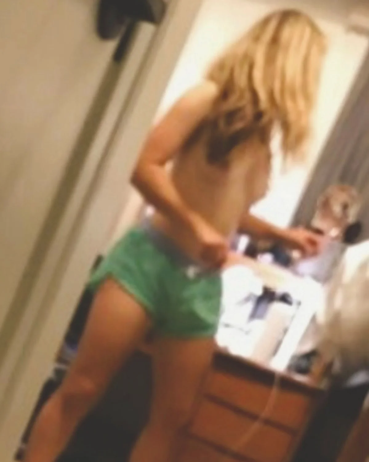 Upskirt young college soccer baddie image 6