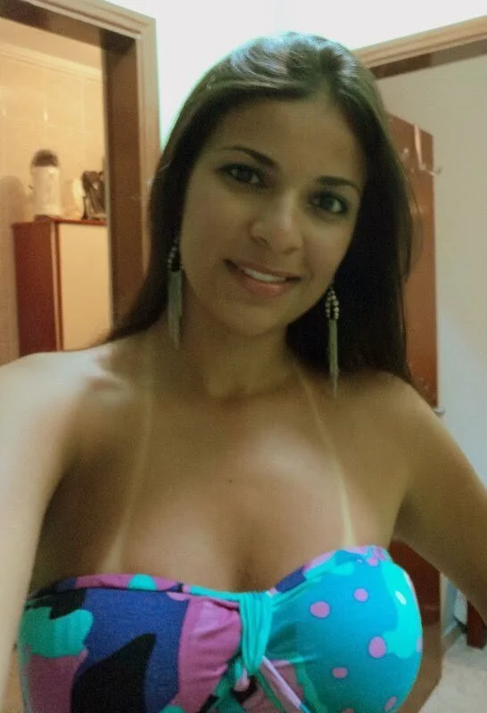 gostosa putinha vazada image 2