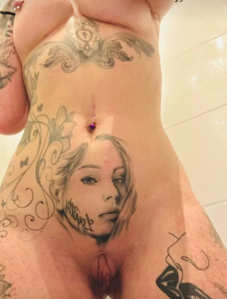 Tania 33 exposed by her ex image 3