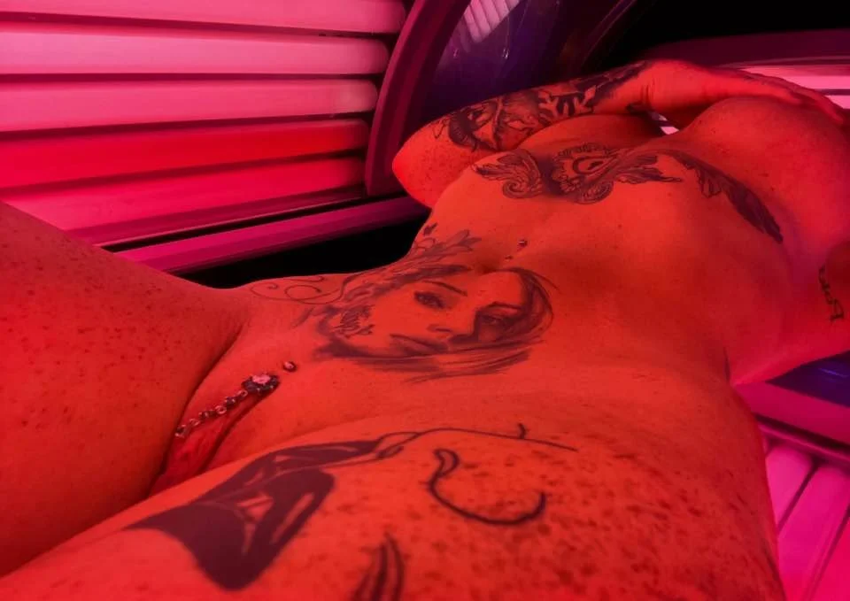 Tania 33 exposed by her ex image 41