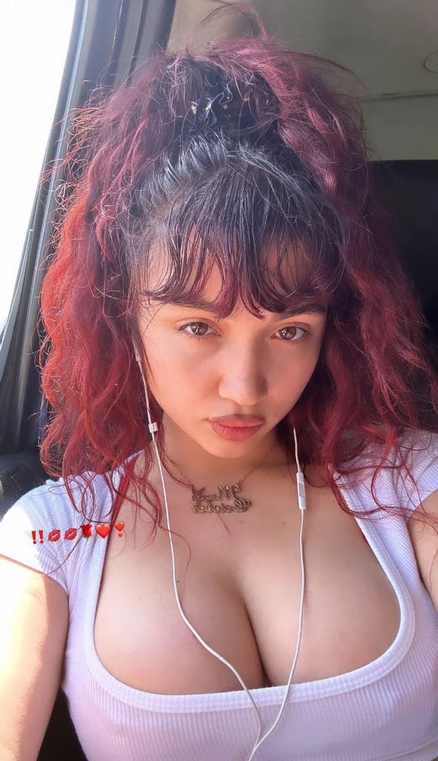 Rowan Blanchard 🤤 image 4