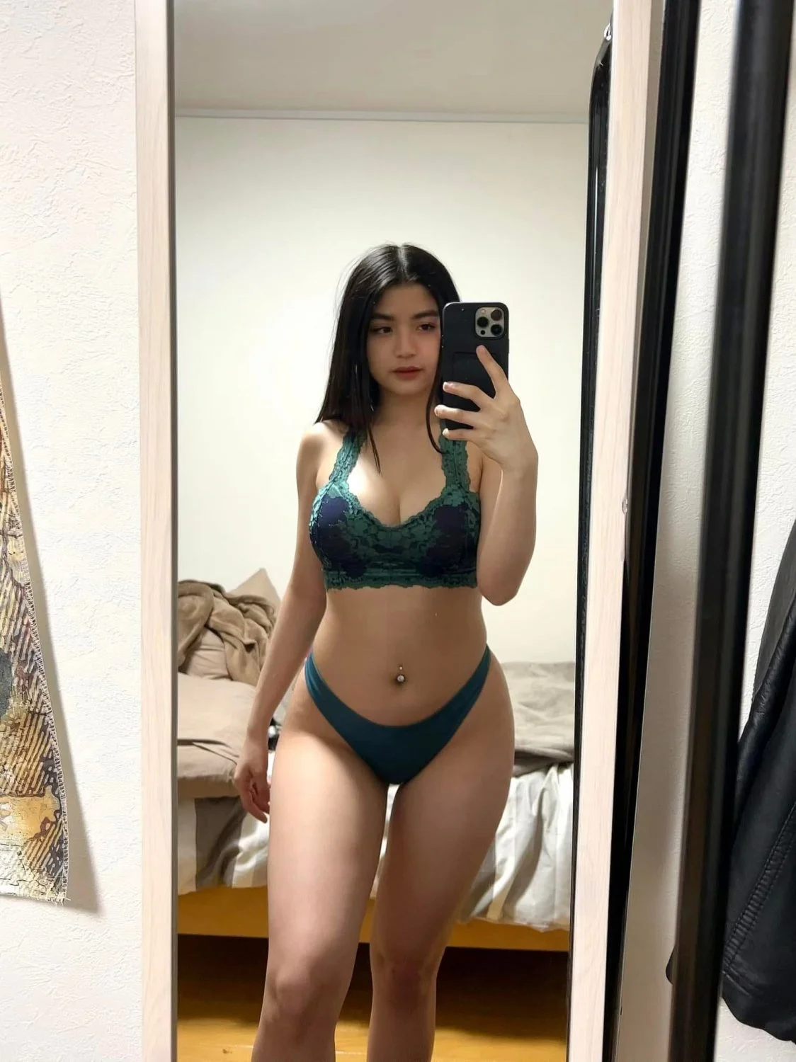 Beautiful Sexy Lady image 11