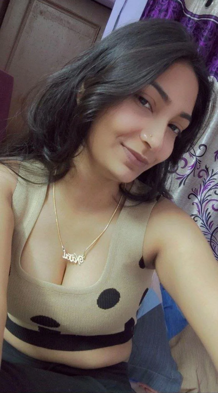 Indian Desi Sucks big dick image 4