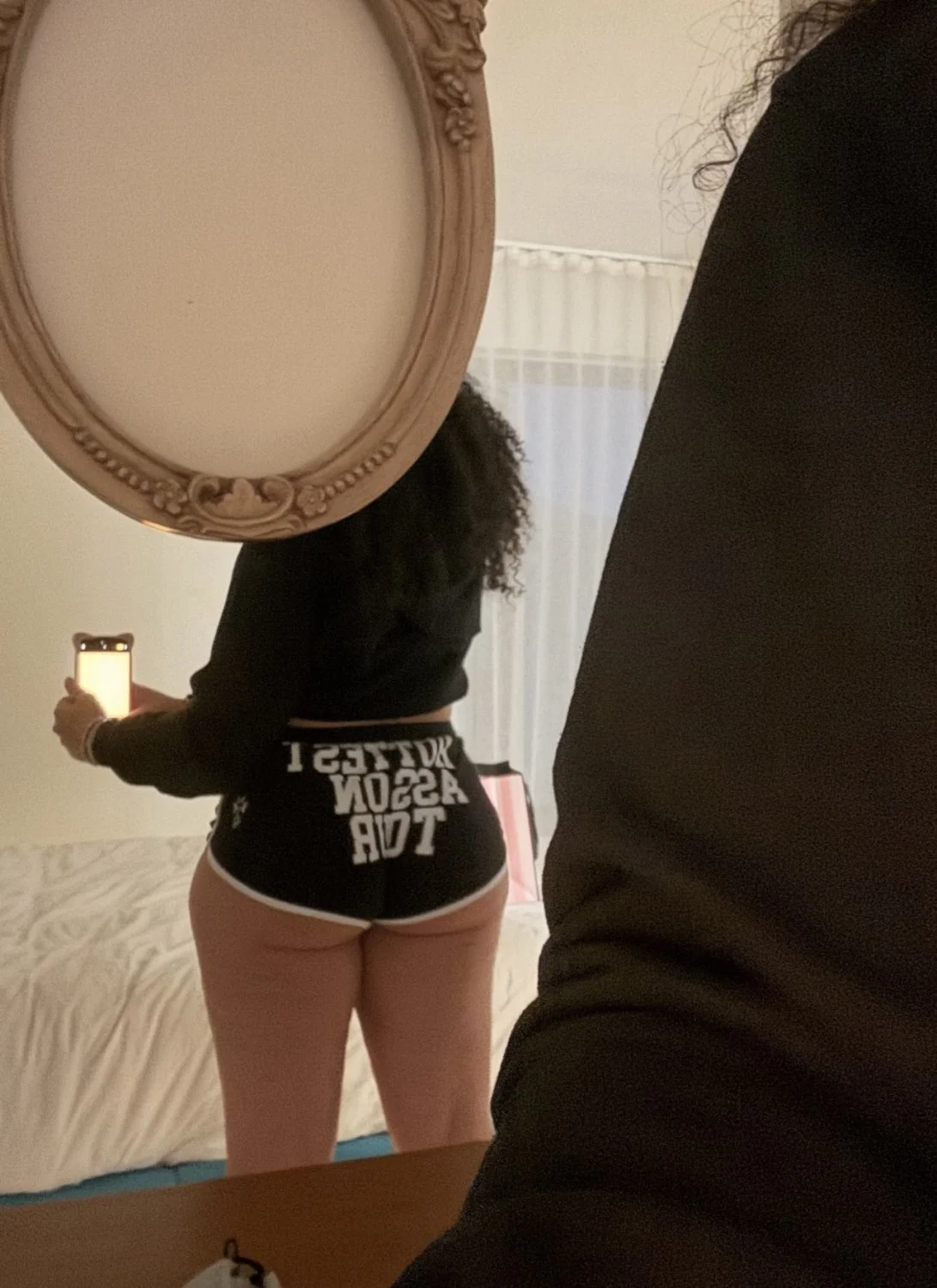 Ebony image 3