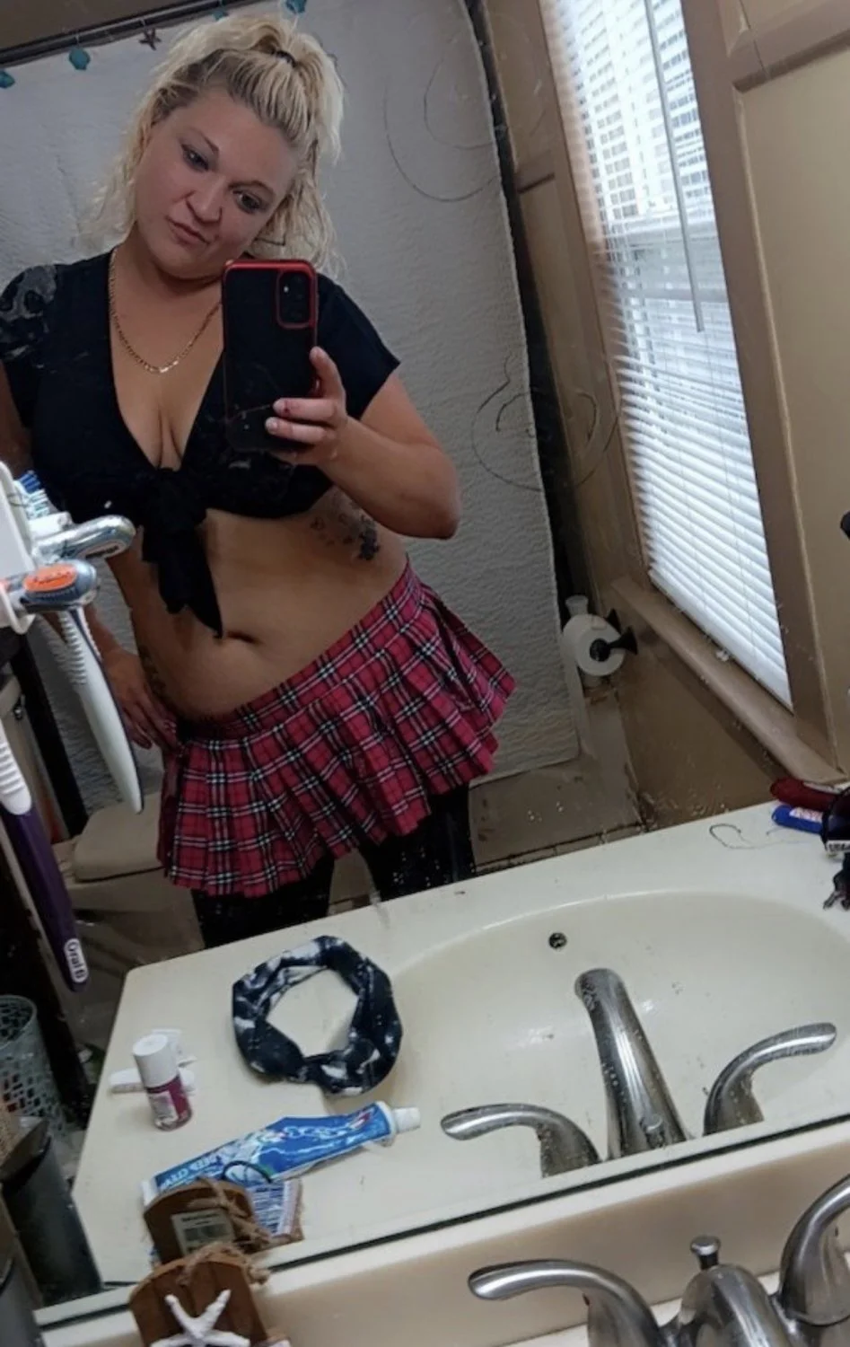 Follower wanted me to post pretty pussy stepsis Kate main image