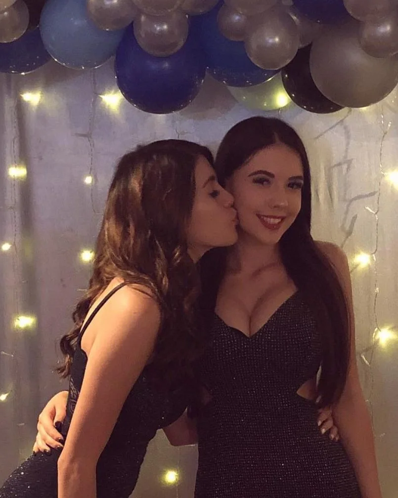 Cute Teen Lucia With Sexy Body image 2