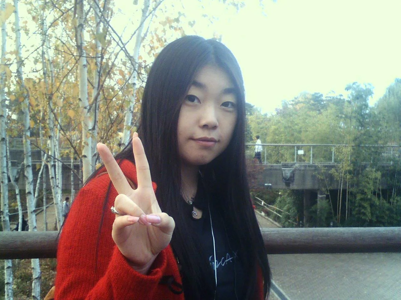 Korean cosplay club queen bee image 3