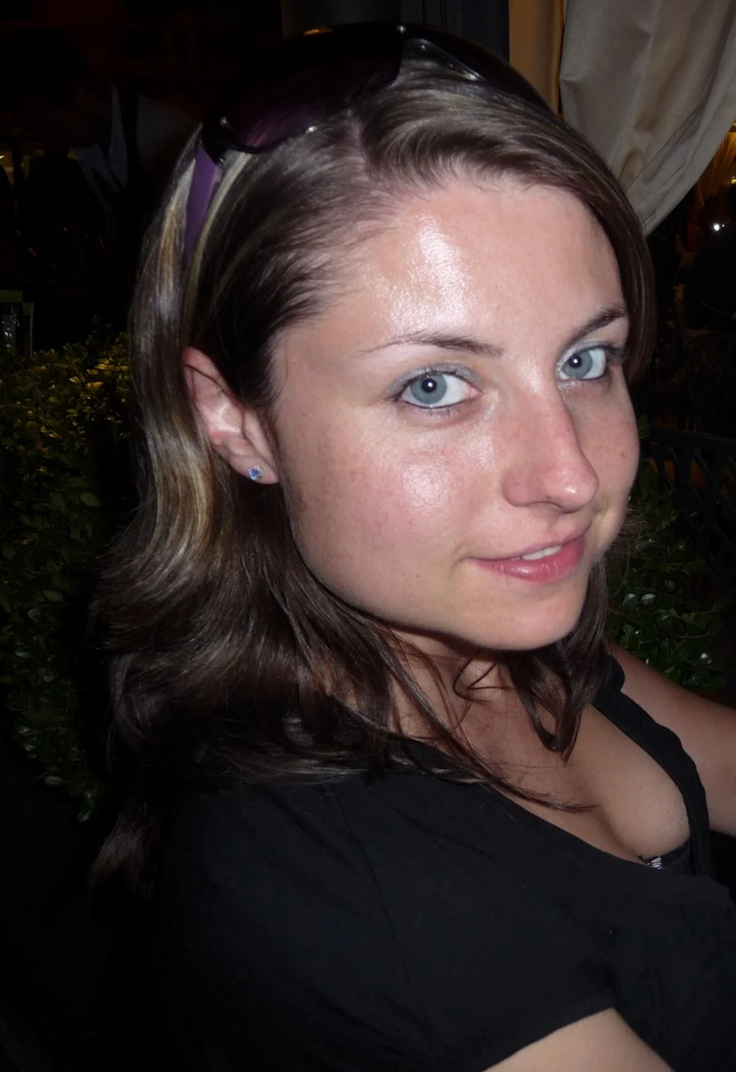Beautiful Chubby Girl image 38