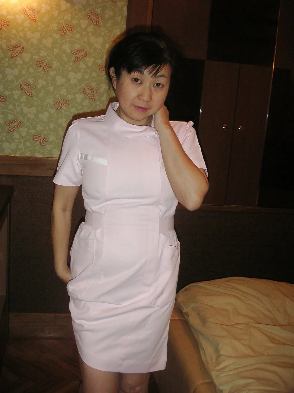 Japanese amateur milf 50 image 12