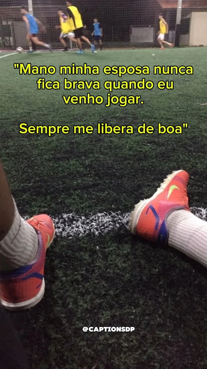 Sua namorada sempre deixa você ir jogar? image 1