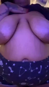 HKi6ByzWwAEq7-F image 5