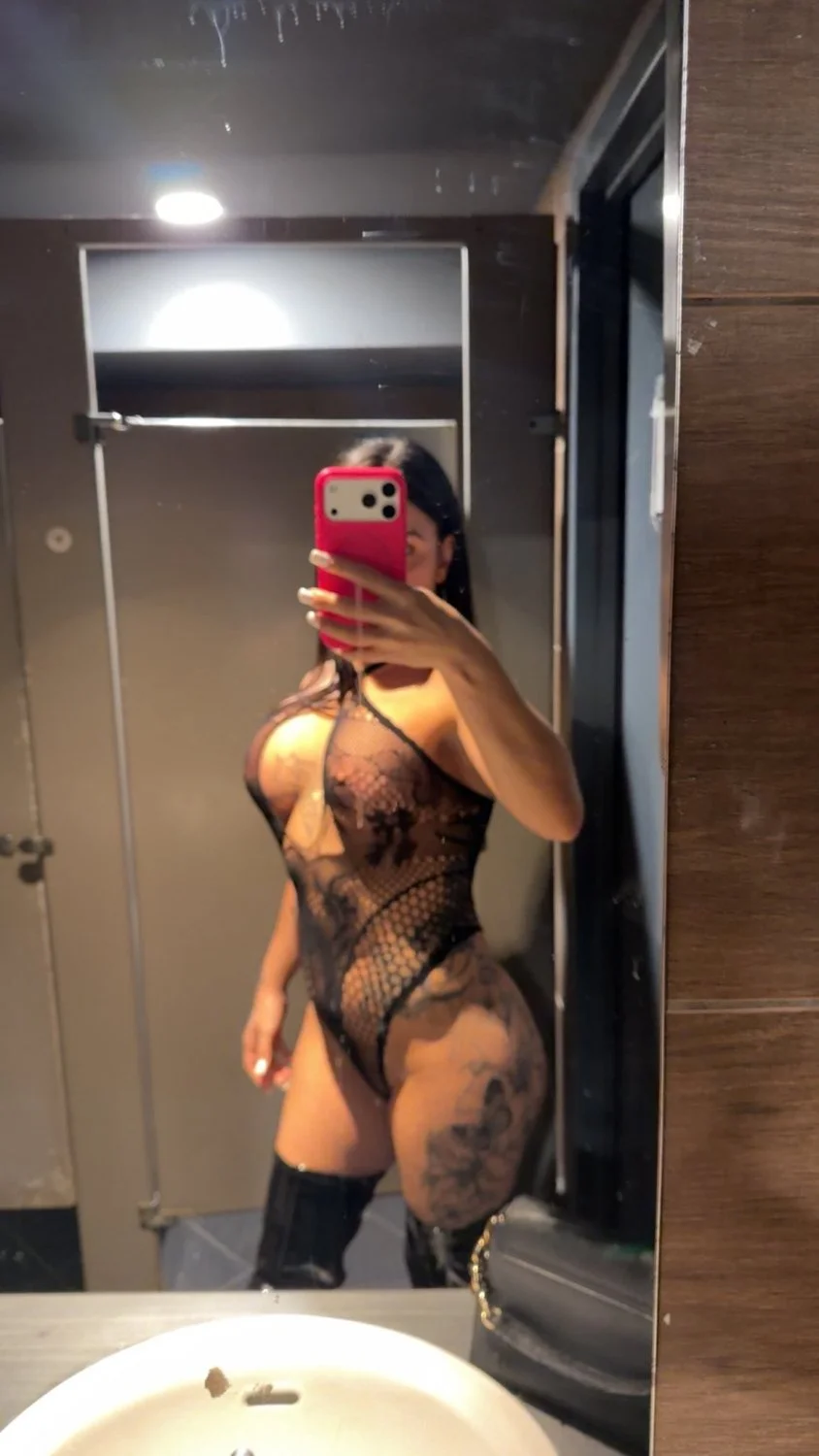 Emiliana_xo image 10