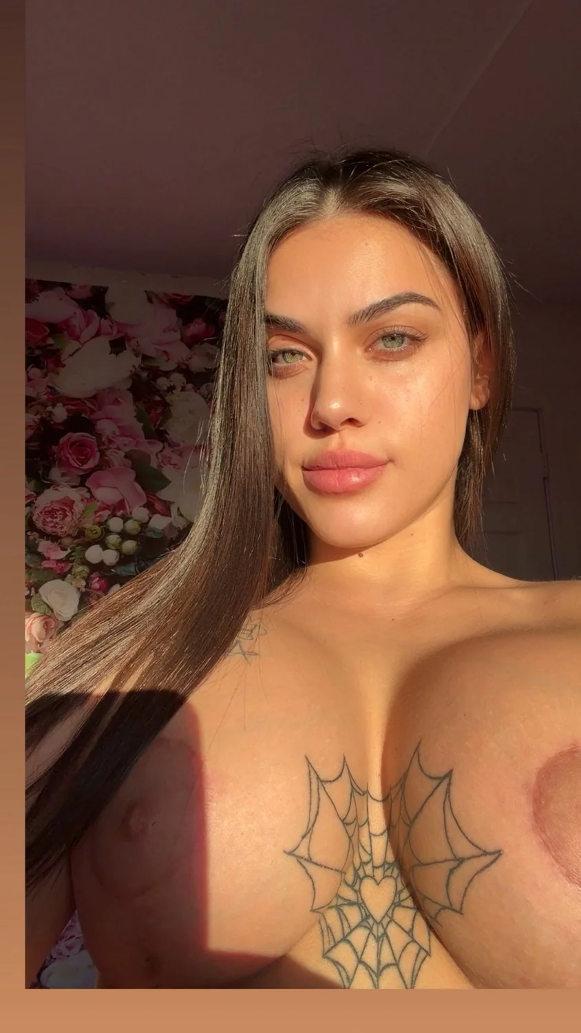 Emiliana_xo image 13