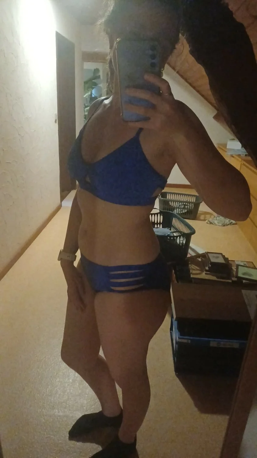 Super sexy Emma 27 main image
