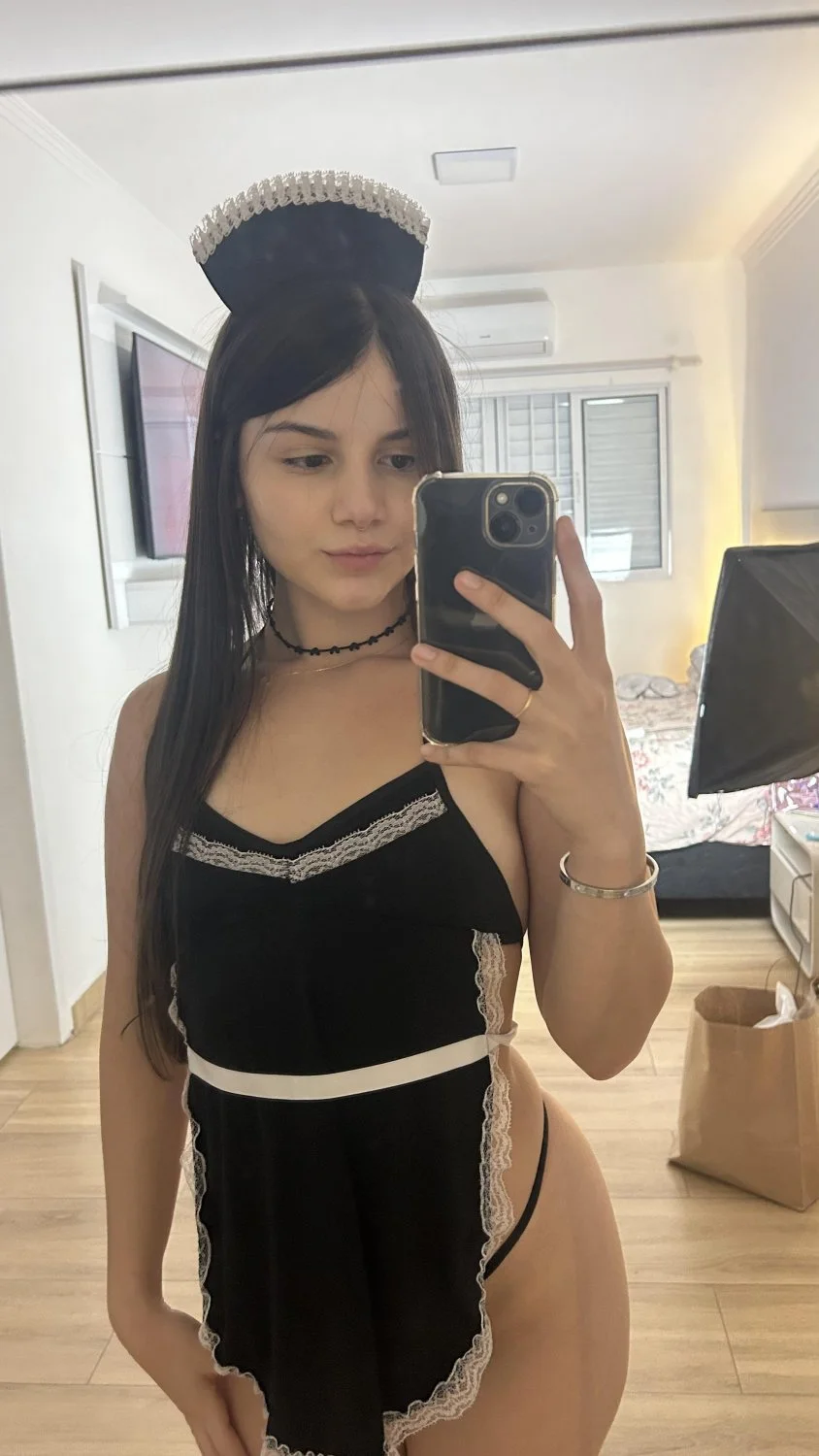 Novinha com carinha de anjo delicinha , ninfetinha perfeita image 7