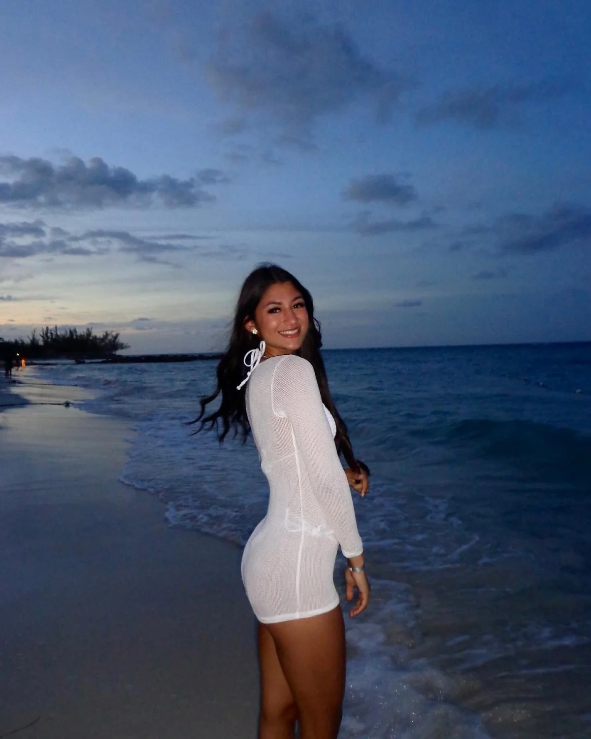 Sexy 20yo webslut teen Carly image 12