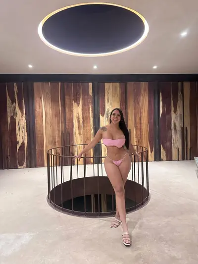 laBomba cover image