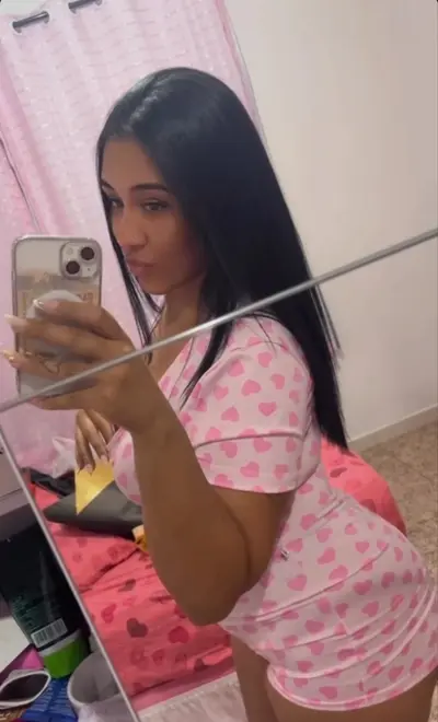 K4R00Lzinha de BH VAZOU MOSTRANDO O RABA E O CUZINHO GULOSO cover image