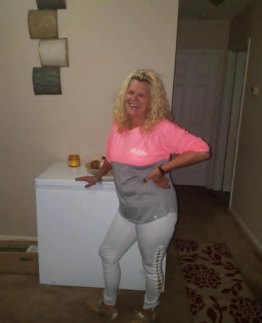 Hi cum and play with me image 2