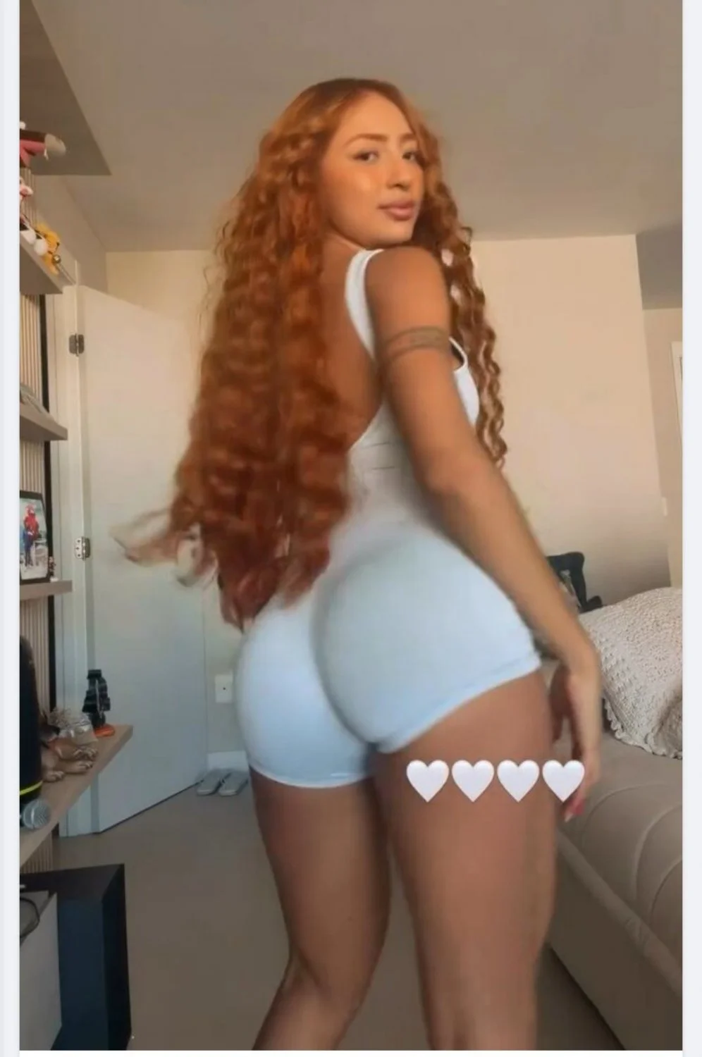 Aonde será que ela tava escondendo esse rabão ? (Ruivinha de Marte) image 10
