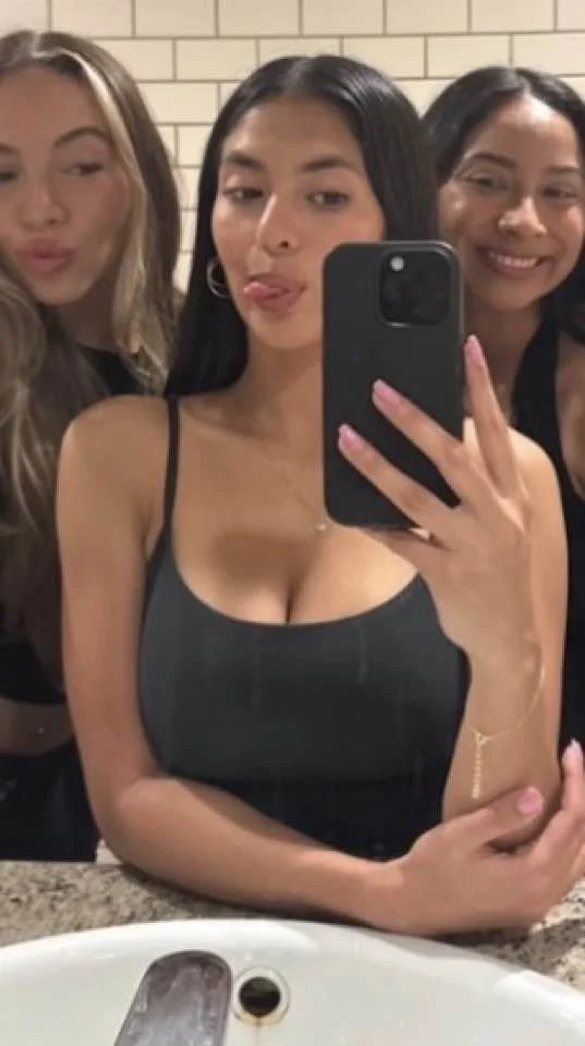 Big tits Latina cousin image 5