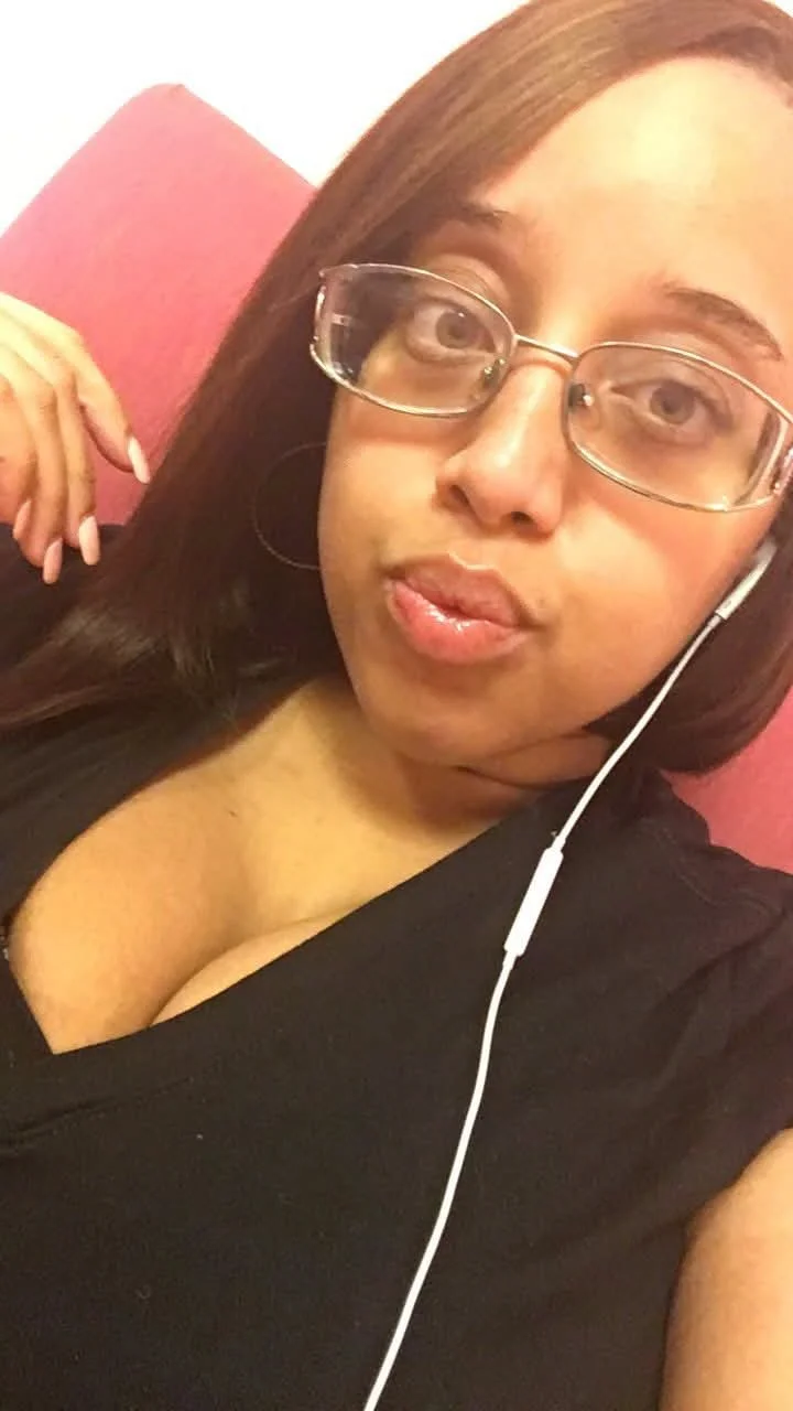 Never knew her lil short thick ass was a super freak like this. I would not pull out 151 image 4