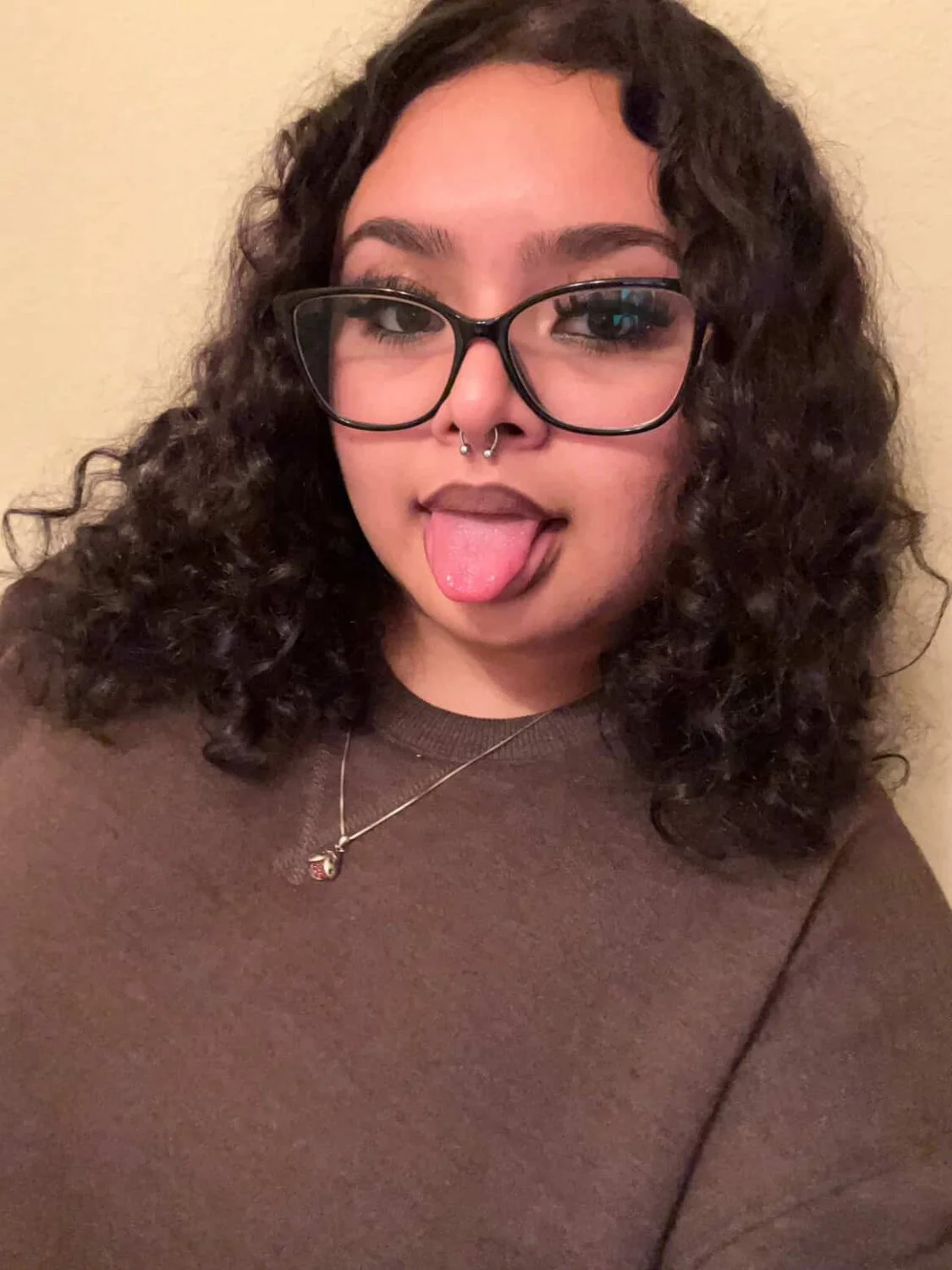 my busty chubby latina slut image 18