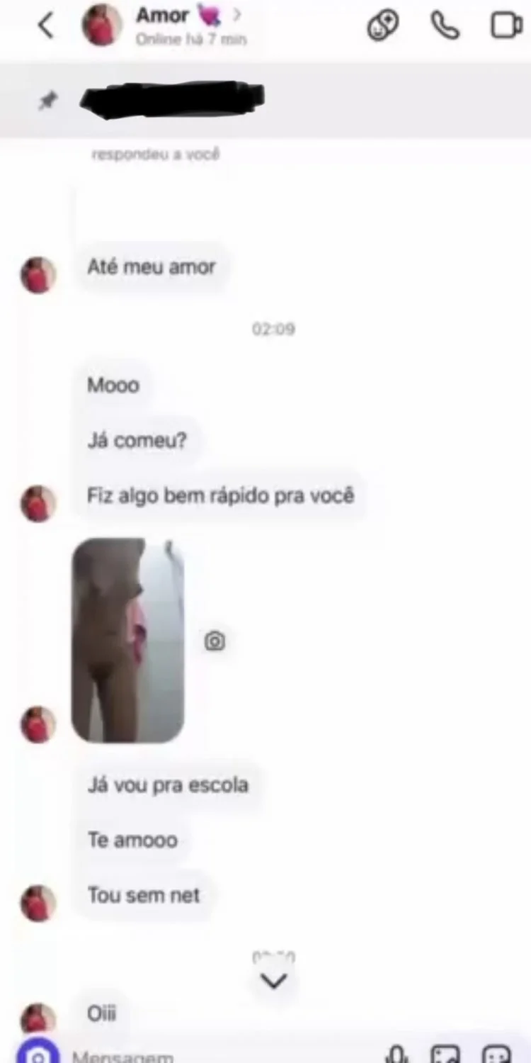 Moreninha linda gostosa e safadinha main image
