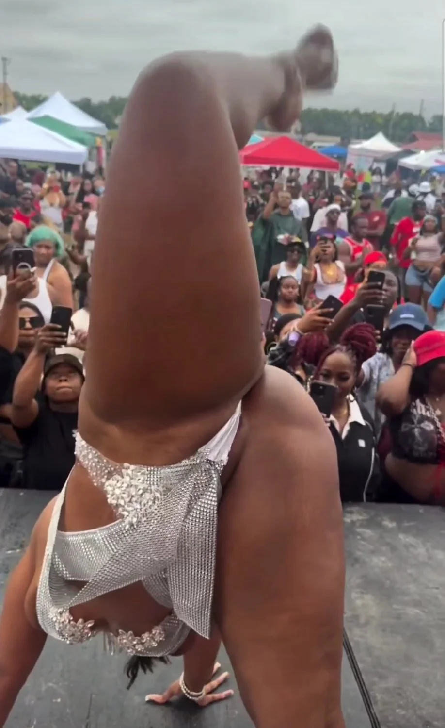 Atlanta freaknik ghetto thots shakin lotta ASS image 2