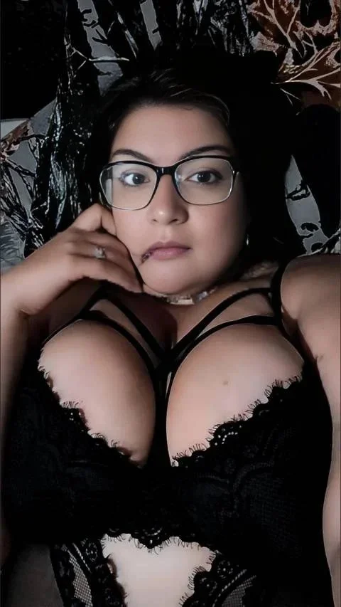 Desperate School Teach (see caption) main image