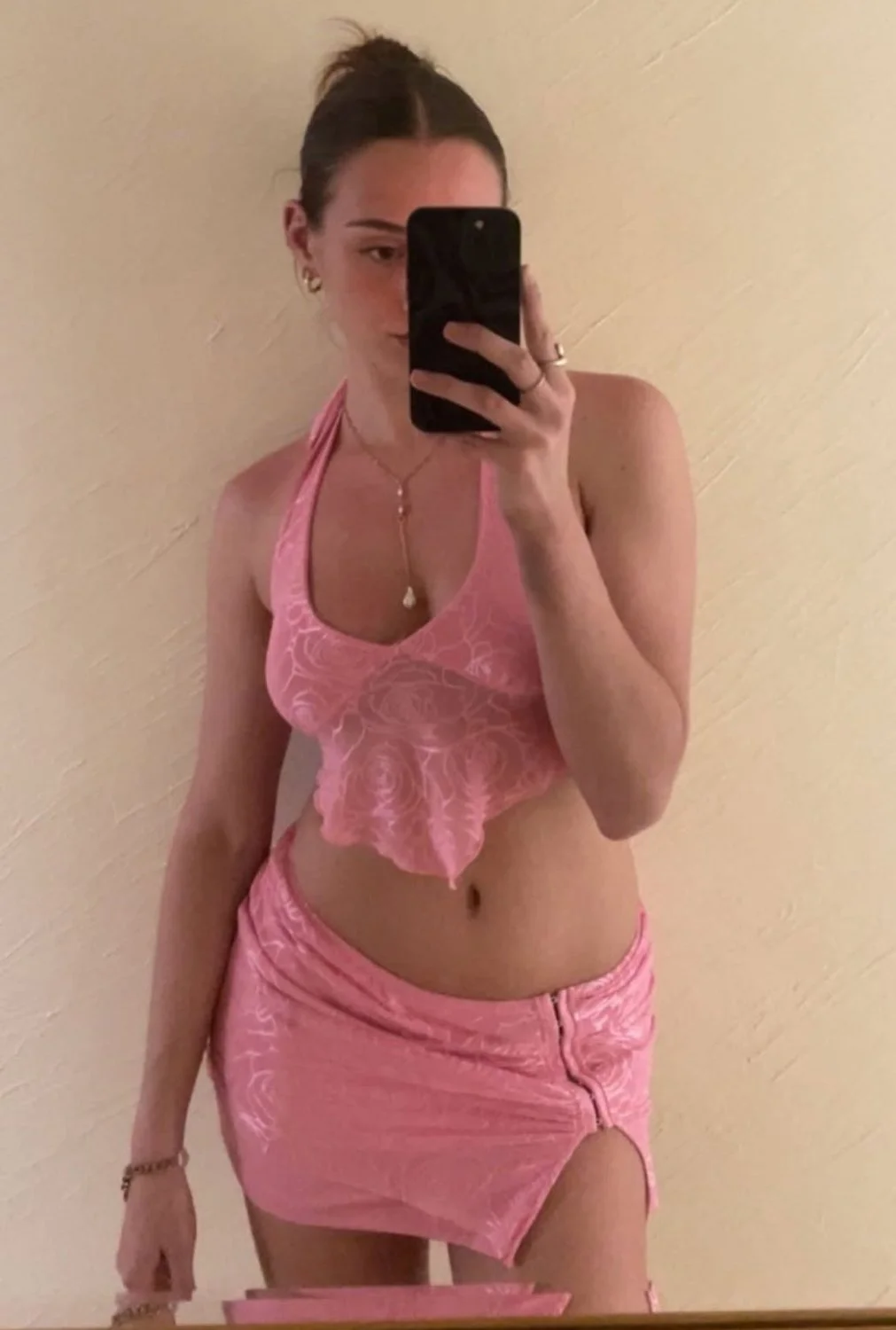 More of Ohio Influencer Bartender Pawg image 18