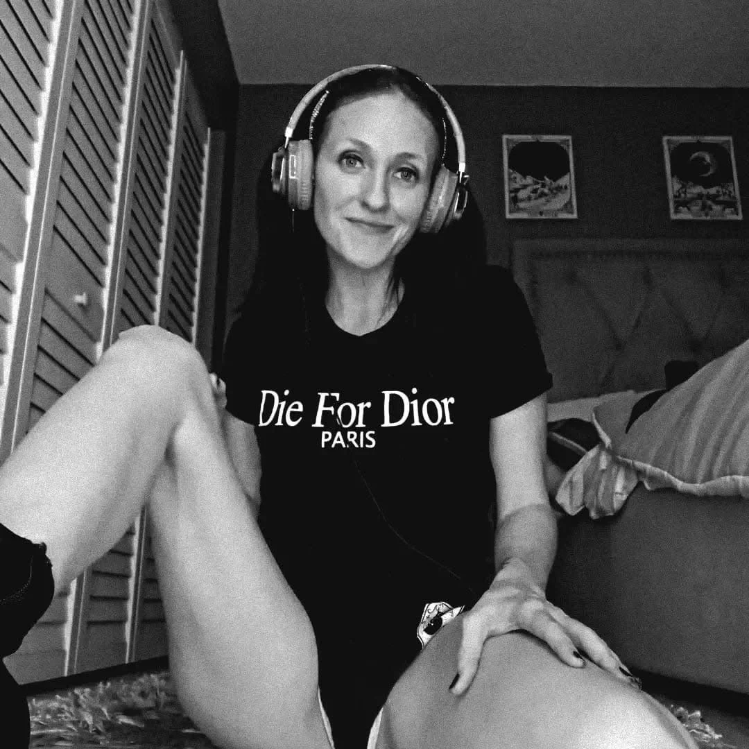 Slim MILF Kelly ♠️ image 36