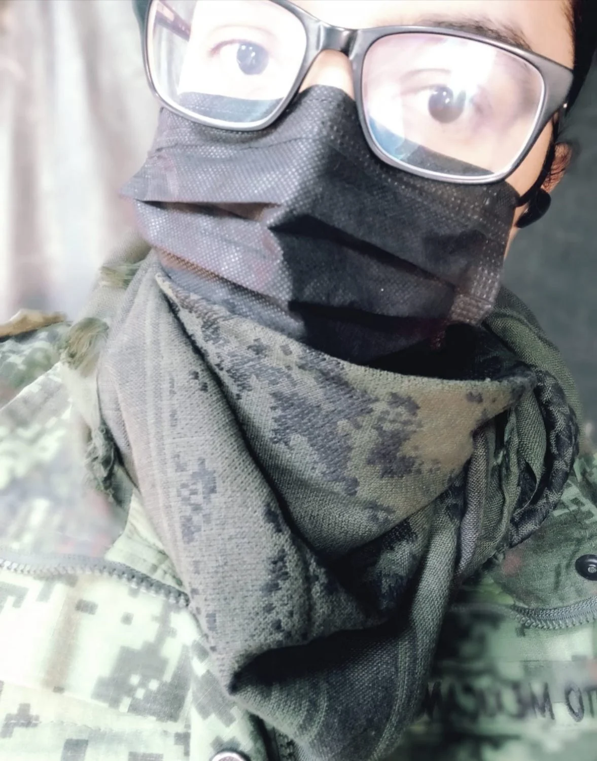 Me robe este teléfono y encontré una puta militar bien rica la exhibi por puta image 4