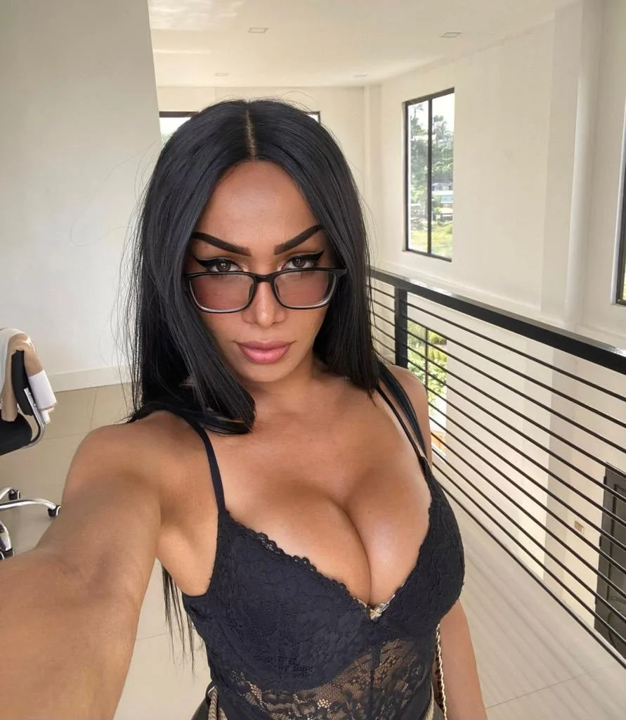 sexy Filipina trans image 7