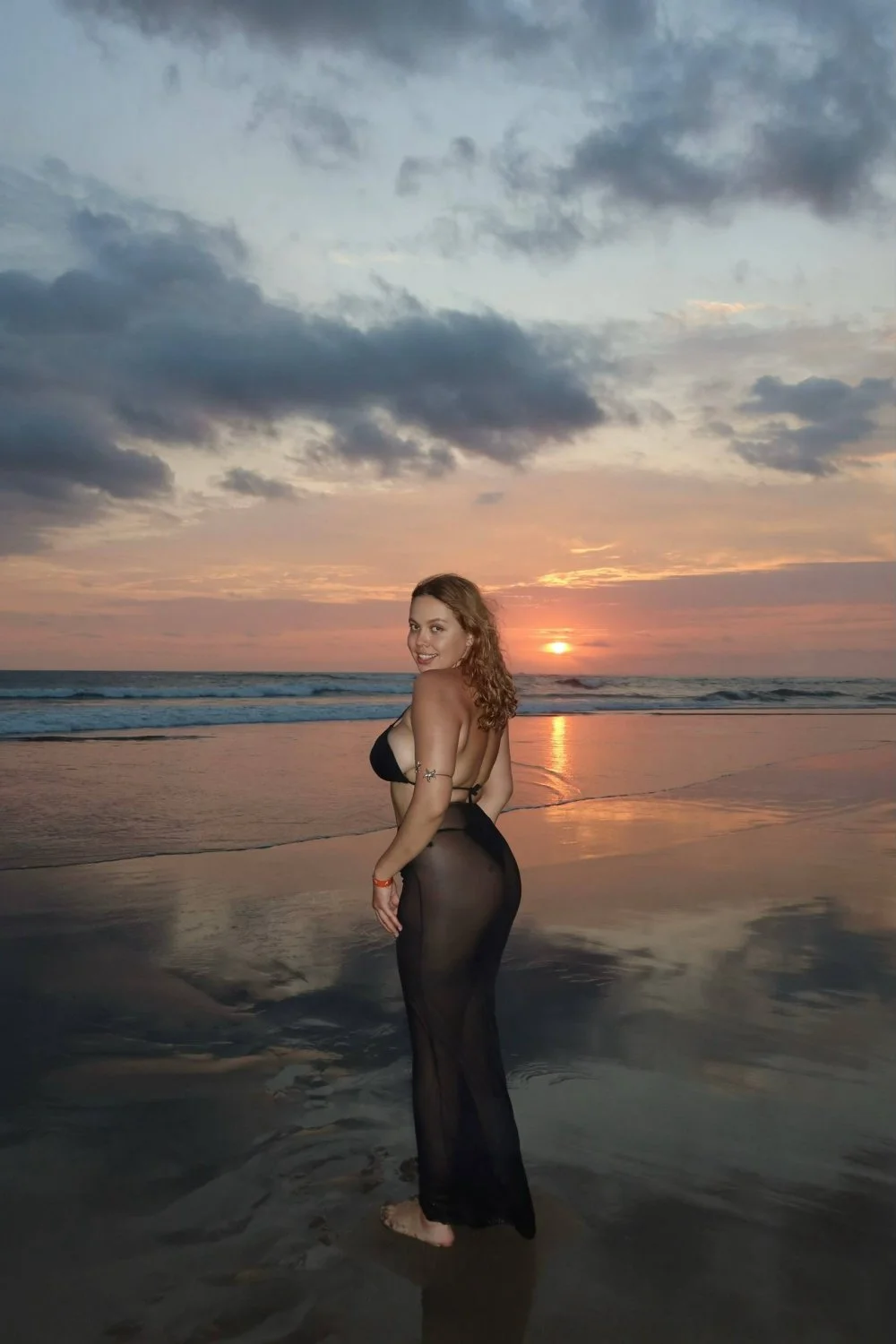 Latina Teen Solo Milf Creampie Amateur image 3