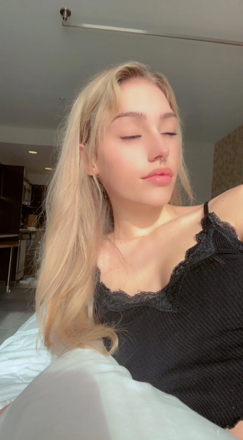 Nj stripper slut Liz image 18