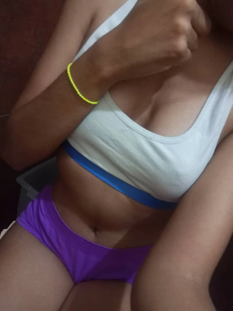 Más de su putita favorita 🥵 image 6