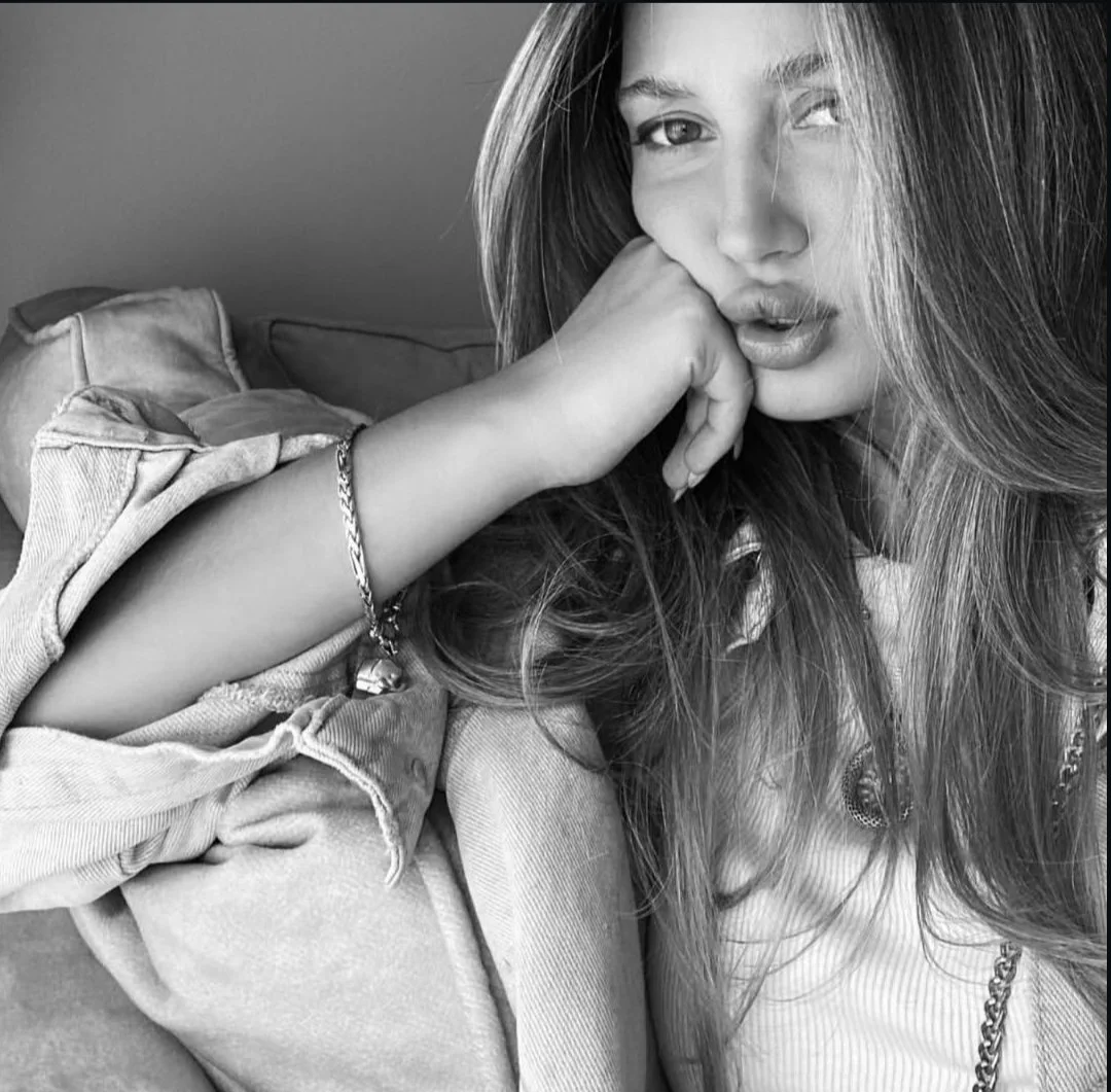 Stunning shameless teen slut Jana leaked naked image 15