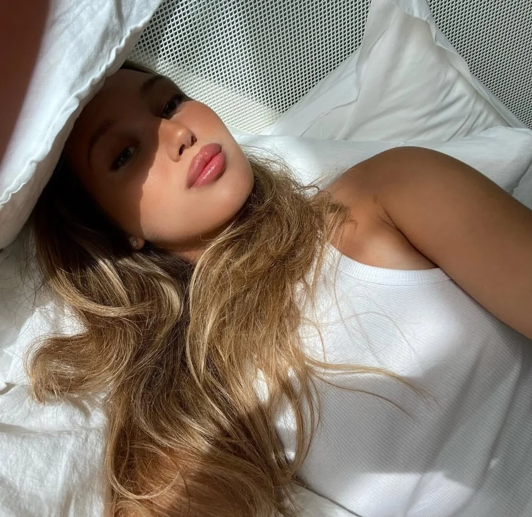 Stunning shameless teen slut Jana leaked naked image 21